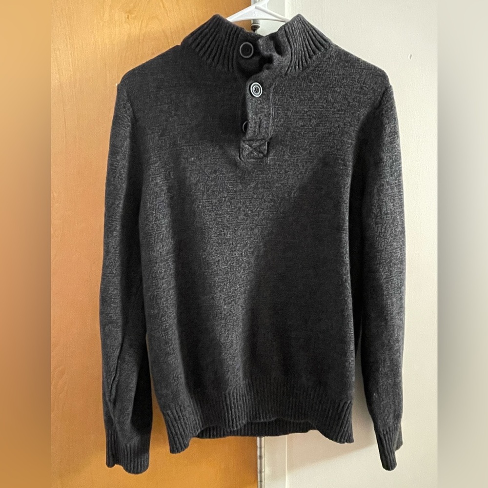 Urban-Pipeline Button up Sweater